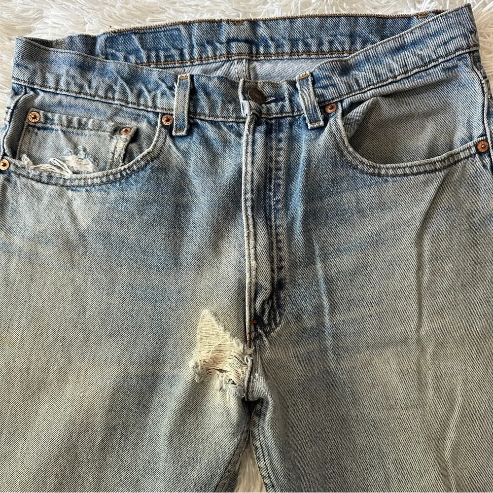 Vintage 80s Levi’s 505 USA Made Zip Fly Straight Leg Distressed Jeans 33x32